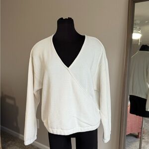 Elegant White V-Neck Women's Sweater
